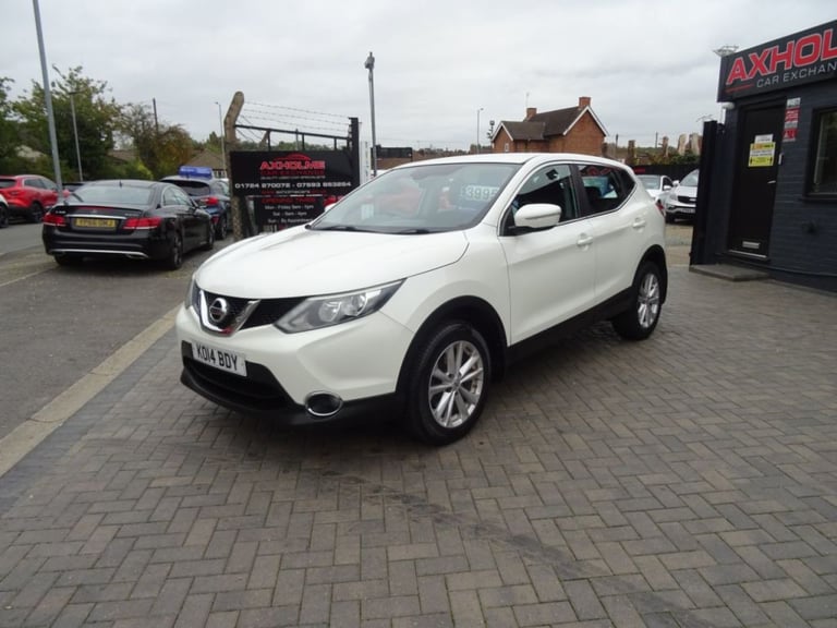  Nissan Qashqai 1.2 DiG-T Acenta 5dr ideal family car Petrol