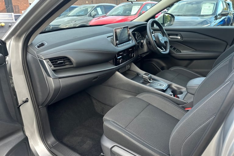 2022 Nissan Qashqai 1.3 DiG-T MH 158 Acenta Premium 5dr Xtronic Hatchback Petrol Automatic