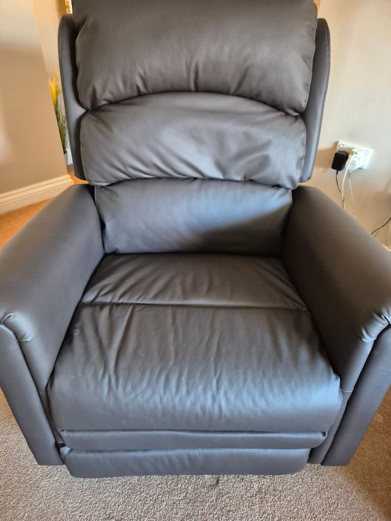 Careco electric riser/recliner brown leather chair 