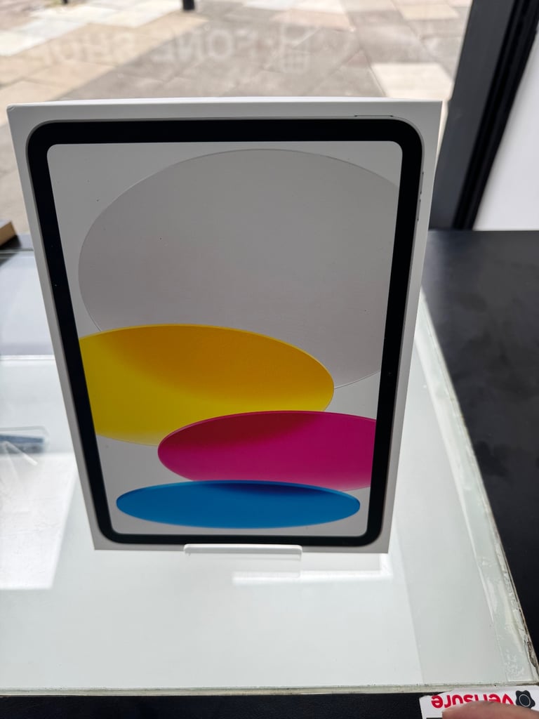 Brand new sealed Apple iPad (a16) WiFi receipt and warranty 