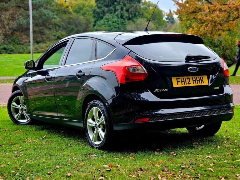 2012 Ford Focus 1.6 TDCi Zetec Hatchback 5dr Diesel Manual Euro 5 (s/s) (115 ps) HATCHBACK Diesel...