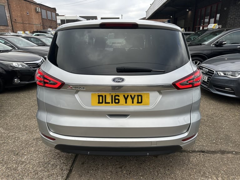 FORD S-MAX 2.0 TDCi Titanium 2016