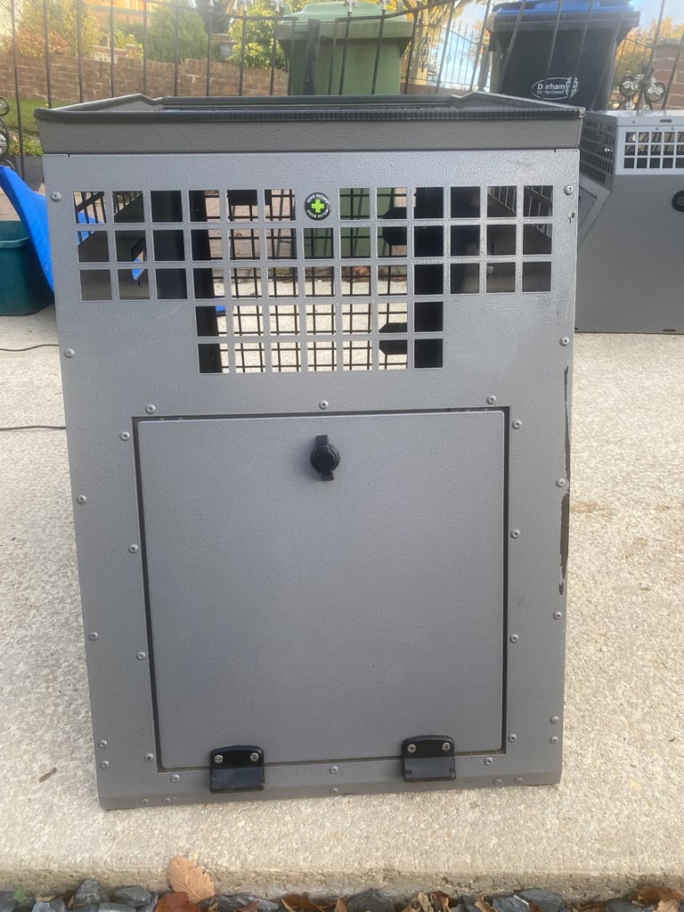 Transk9 B23 - B24 - B37 dog crate also DT box