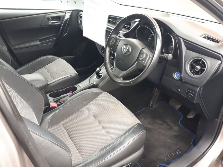 2016 Toyota Auris Estate 1.8 Hybrid Excel CVT Automatic 5-Door From £11,195 + Retail Package ESTA...