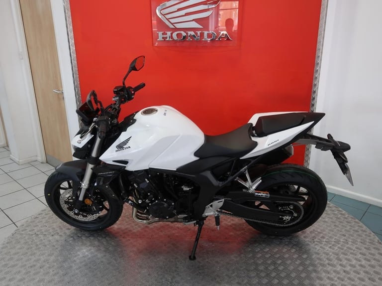 Brand new 2025 Honda CB1000 Hornet