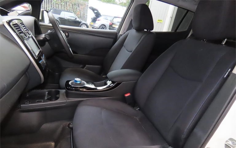 2013 Nissan LEAF 24kWh Acenta Hatchback 5dr Electric Auto (107 bhp) Electric