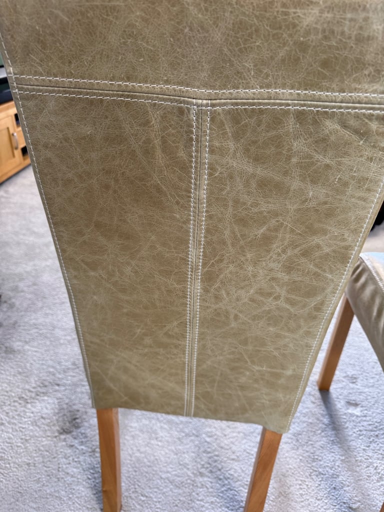 Set of 4 leather dining chairs