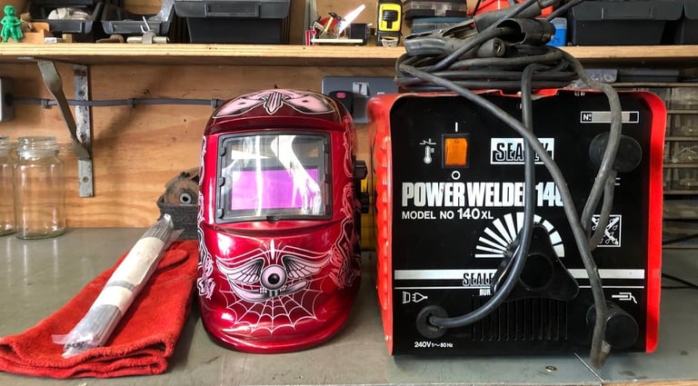 image for Sealey Power Welder 140XL + Helmet Gloves & Rods