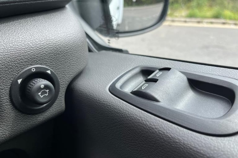 2024 Ford Transit 350 Leader L3 LWB Luton RWD 2.0 EcoBlue 130ps DAP, TAIL LIFT Manual Luton Diese...