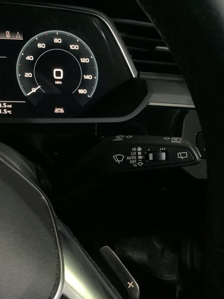 2021 Audi e-tron 50 Technik SUV 5dr Electric Auto quattro 71.2kWh (11kW Charger) (313 ps) ESTATE ...