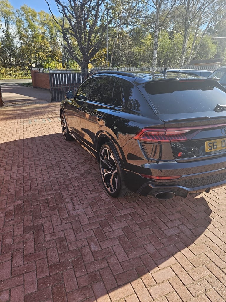 AUDI RSQ8 TFSI QUATTRO VORSPRUNG 