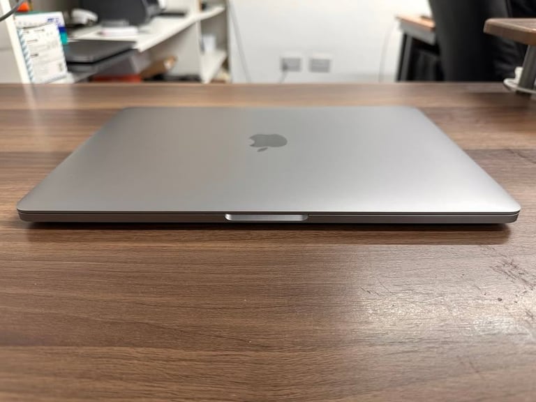 MacBook Pro 13” 2020 M1 Chip | 8GB RAM | 256GB SSD