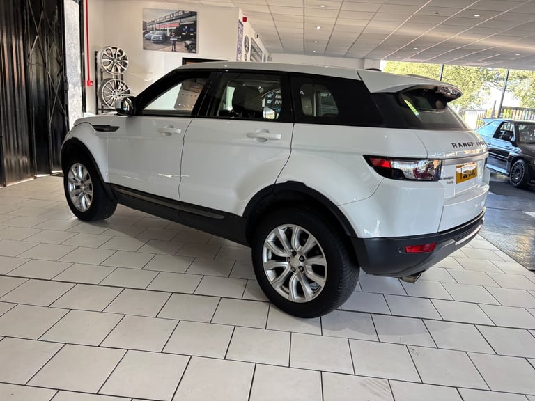 2014 Land Rover Range Rover Evoque 2.2 SD4 Pure  ESTATE Diesel Manual