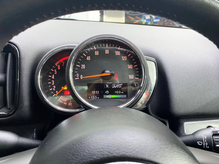 2019 MINI Countryman 1.5 Cooper Classic SUV 5dr Petrol Manual Euro 6 (s/s) (136 ps) HATCHBACK Pet...