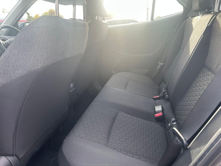 2021 Toyota Yaris Cross 1.5 VVT-h Icon SUV 5dr Petrol Hybrid E-CVT Euro 6 (s/s) (116 ps) HATCHBAC...