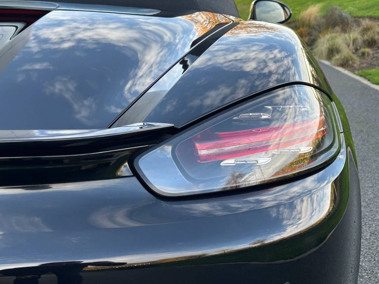 2017 Porsche Boxster 2.0 2dr CONVERTIBLE PETROL Manual