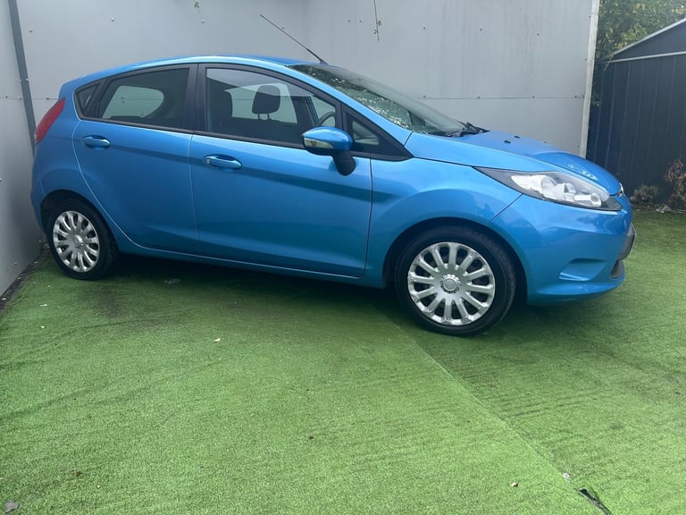 2012 Ford Fiesta Fiesta Edge Hatchback Petrol Manual