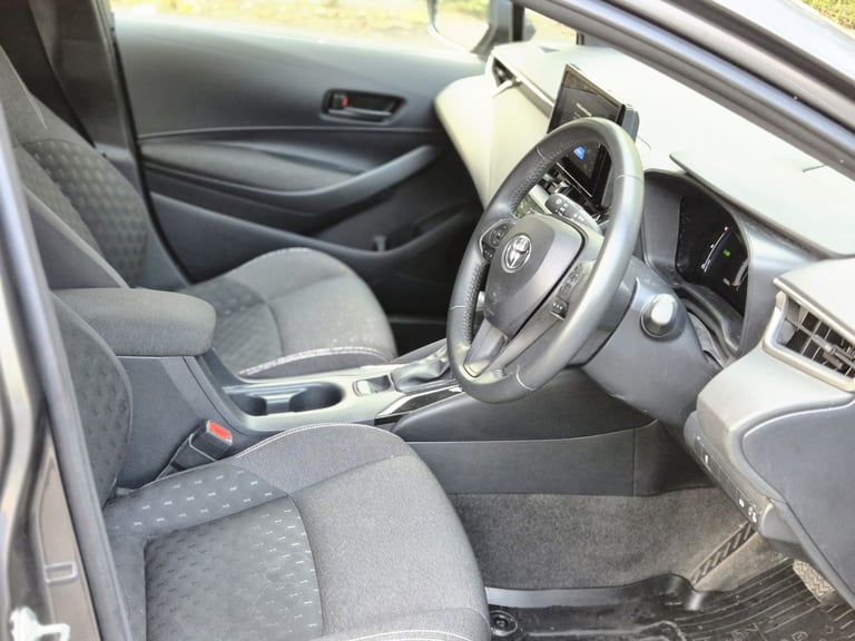 Toyota, COROLLA, Car Derived Van, 2024, Other, 1798 (cc)