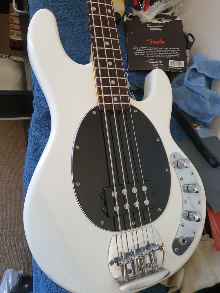 Guitar technician, Luthiery services