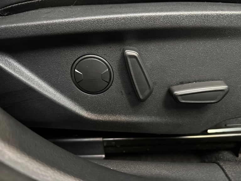 2022 Ford Focus 1.0 EcoBoost Hybrid mHEV 155 ST-Line Vignale 5dr HATCHBACK PETROL Manual