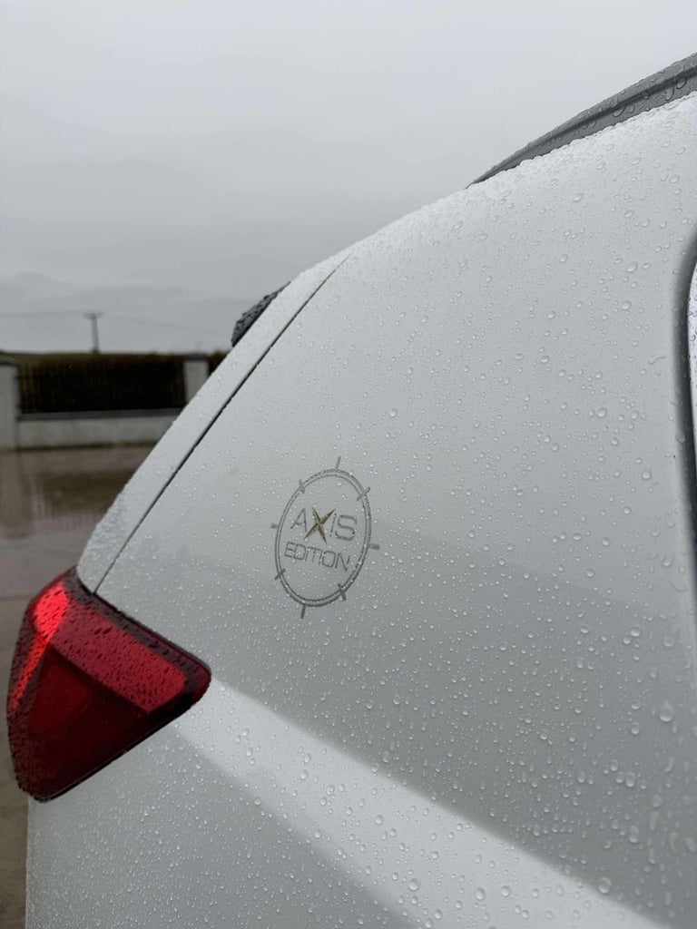 12016 kia sportage axis edition low mileage owners from new 