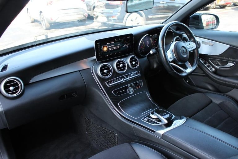 2020 Mercedes-Benz C-Class 2.0 C300d Amg Line (premium) Cabriolet 2dr Diesel G Tronic Plus Euro 6...