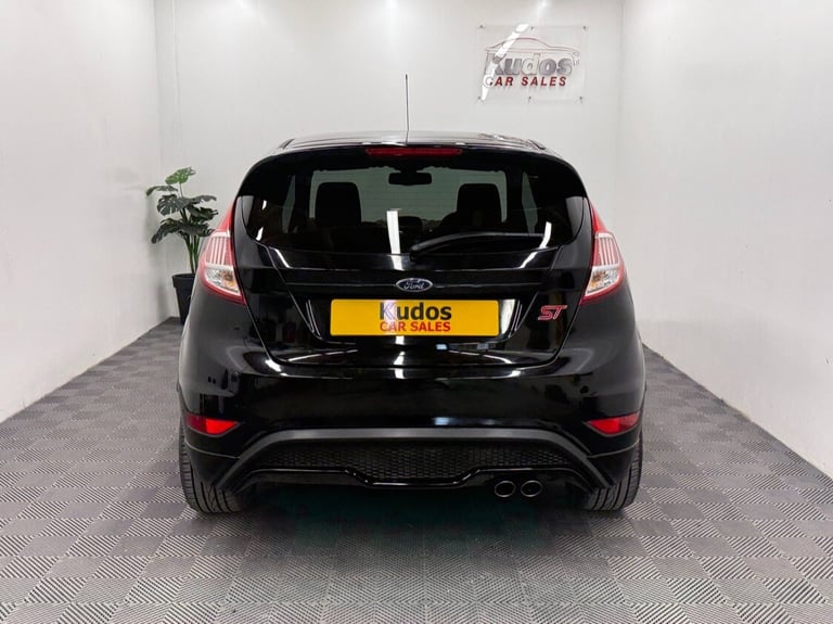 2017 Ford Fiesta 1.6 ST-3 3dr - 55900 miles - NAV - CRUISE - FSH HATCHBACK Petrol Manual