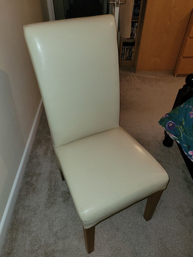 Dining chairs 