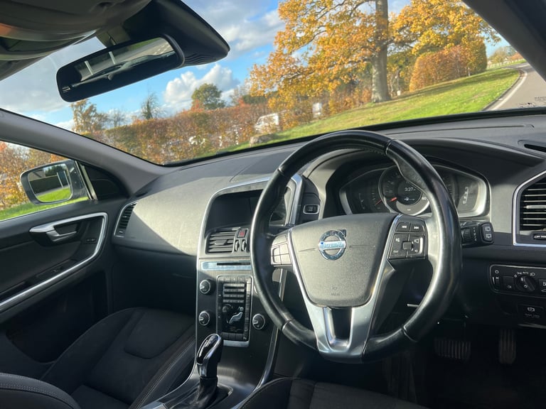 Volvo, XC60, Estate, 2013, Semi-Auto, 2400 (cc), 5 doors