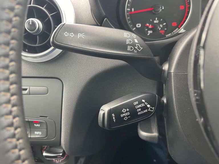 2014 Audi A1 1.6 TDI S line Style Edition Sportback Euro 5 (s/s) 5dr HATCHBACK Diesel Manual