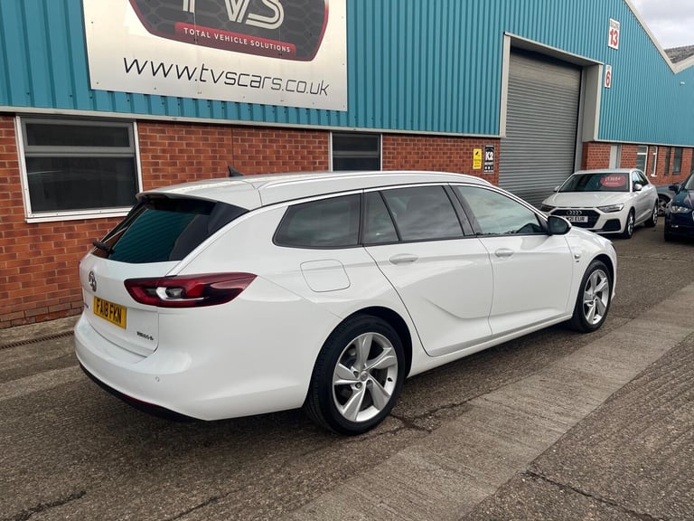 2018 Vauxhall Insignia 2.0 Turbo D BlueInjection SRi Nav Sports Tourer Euro 6 (s/s) 5dr ESTATE Di...