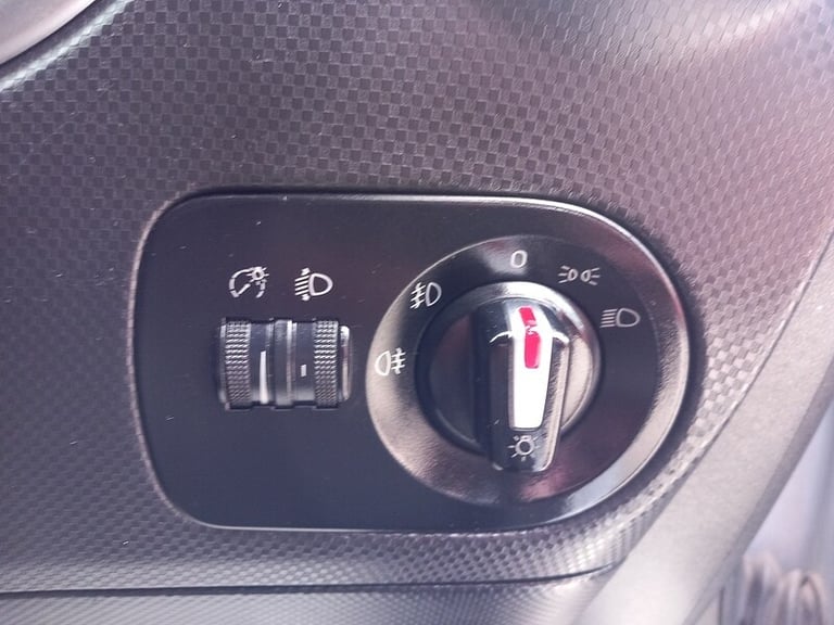 2011 SEAT Leon 1.6 TDI CR Ecomotive SE 5dr HATCHBACK DIESEL Manual