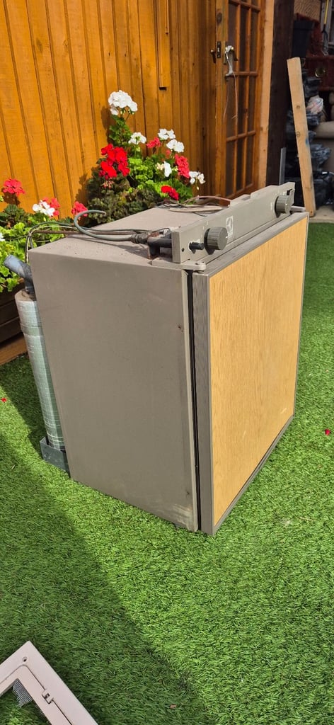 ELECTROLUX RM212F 3way fridge freezer for caravan motorhome boat camper.