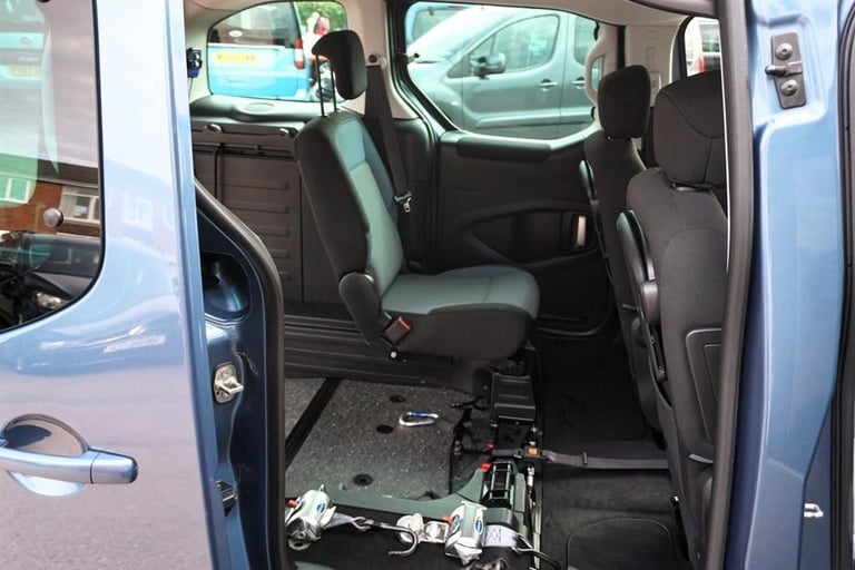 Peugeot Partner HDI TEPEE ALLURE, Disabled, Wheelchair Accessible vehicle, WAV.