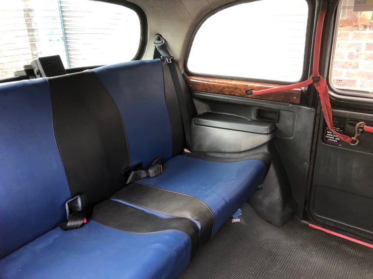 1996 CARBODIES TAXI/HIRE CAR LTI FAIRWAY AUTOMATIC LONDON TAXI 1996 (N) Taxi Diesel Automatic