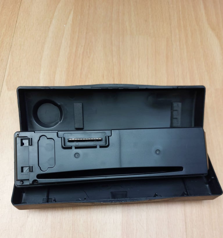 Clarion BD149RG car stereo facial panel only