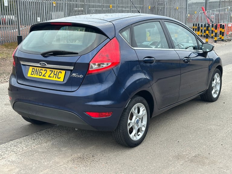 2012 Ford Fiesta 1.4 Zetec 5dr HATCHBACK Petrol Manual