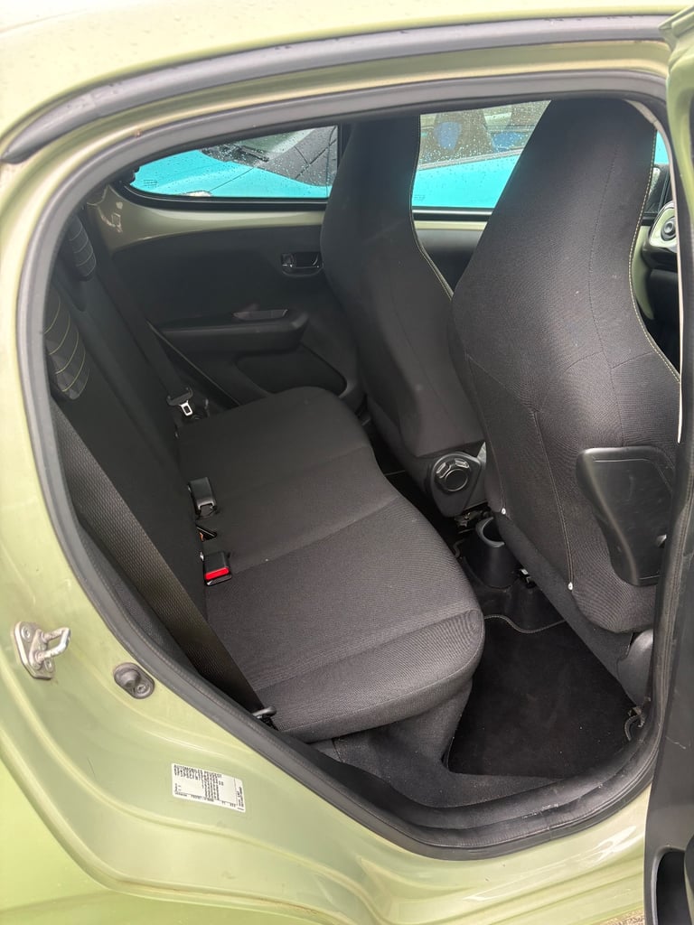Peugeot, 108, Hatchback, 2021, Manual, 998 (cc), 5 doors