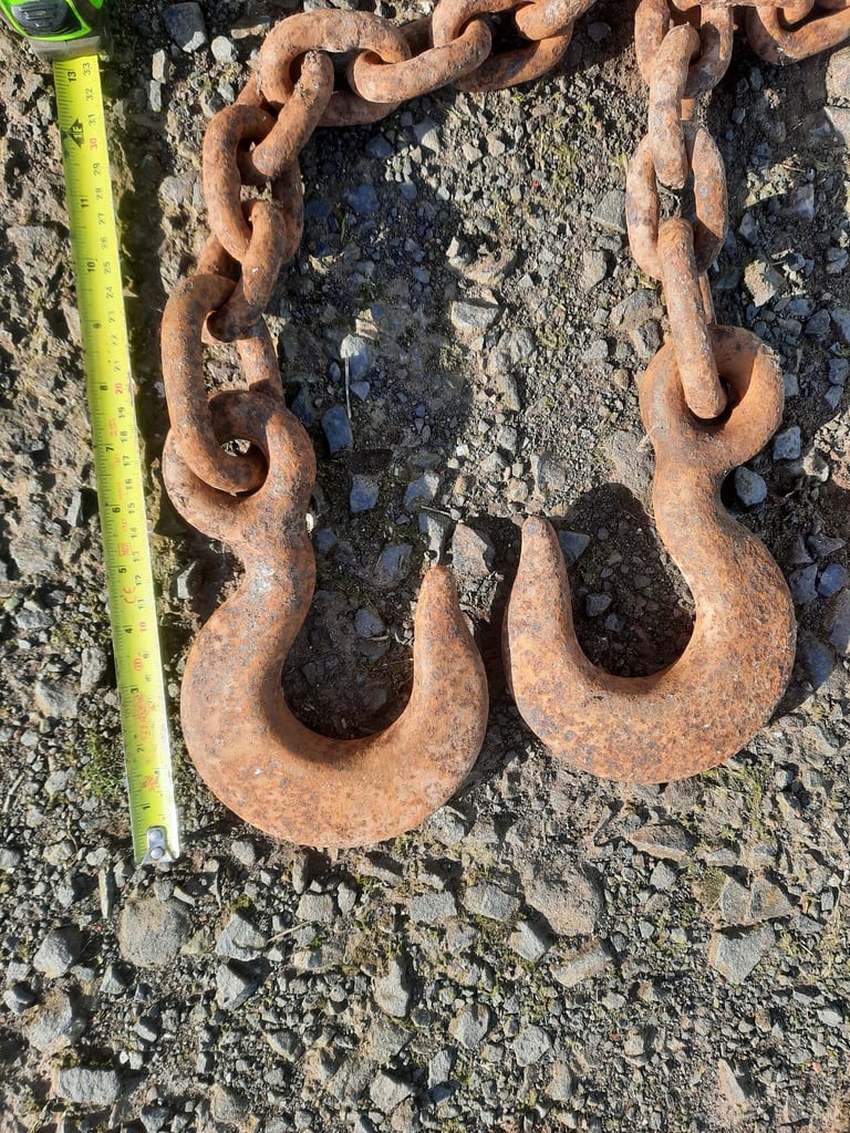 Heavy duty chain
