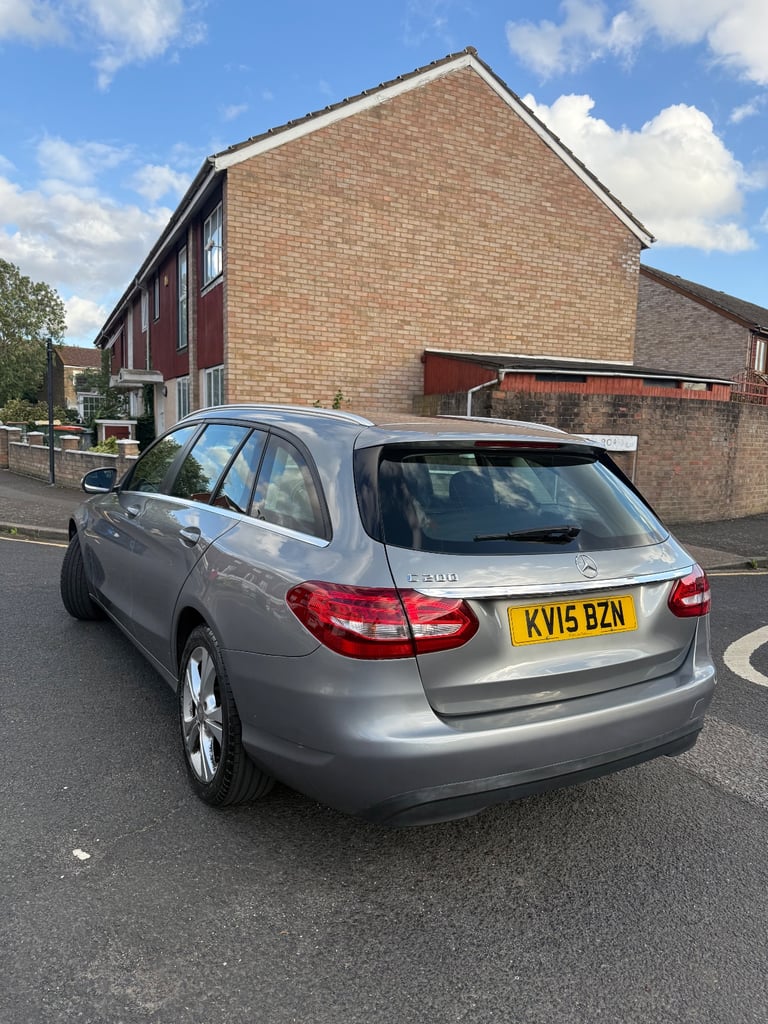 MERCEDES BENZ C CLASS C200 SE 2 LITRE PETROL AUTOMATIC ESTATE FSH 56K