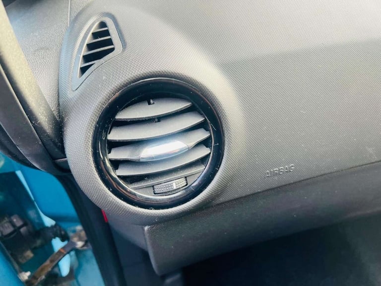 2012 Vauxhall Corsa 1.2 Exclusiv 3dr HATCHBACK PETROL Manual