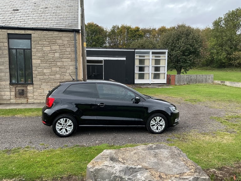 Vw Polo Match Edition 1.0 Petrol Full Mot FSH 
