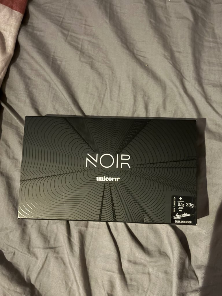 Gary Anderson NOIR Darts (NEVER THROWN)