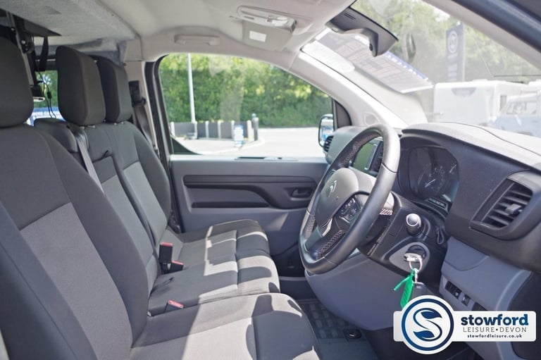 Citroen Dispatch Camper, Pop Top 2022 Used Campervan