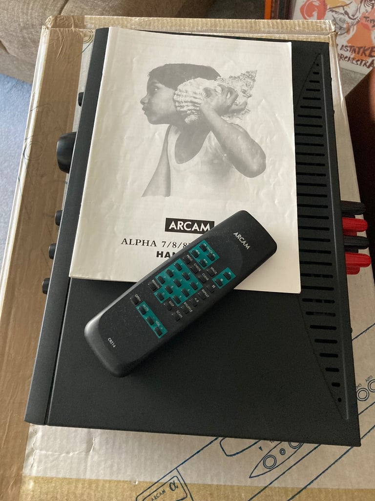 英国ARCAM Alpha 8R プリメインアンプ　リモコン付き 英国ARCAM Alpha 8R プリメインアンプ リモコン付き ARCAM Alpha