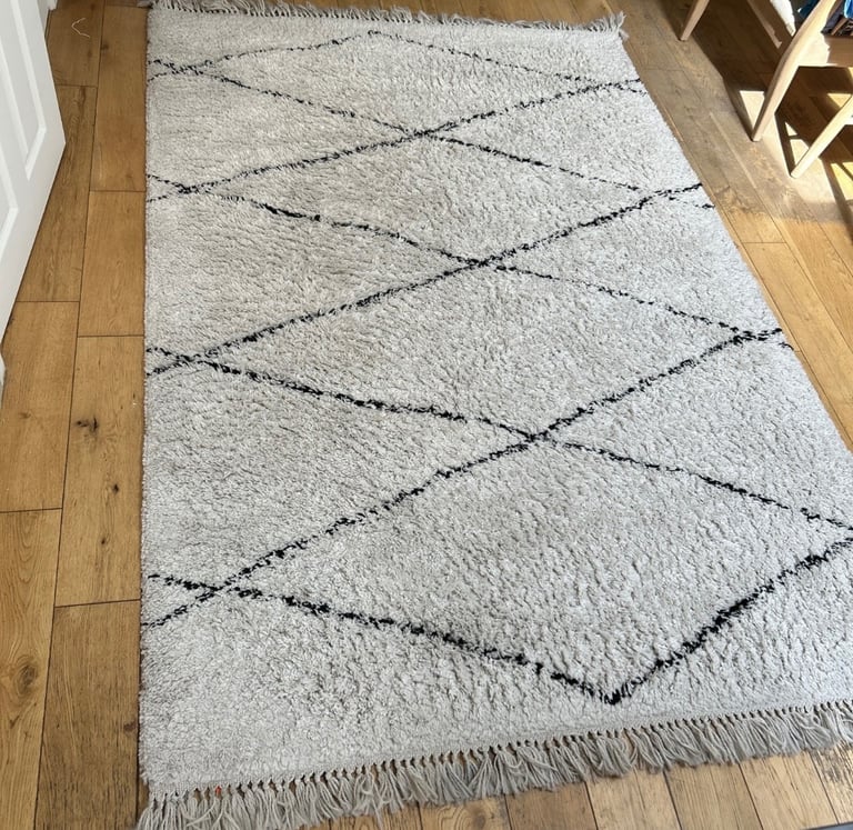 image for Rug, Designer La Redoute RRP £230