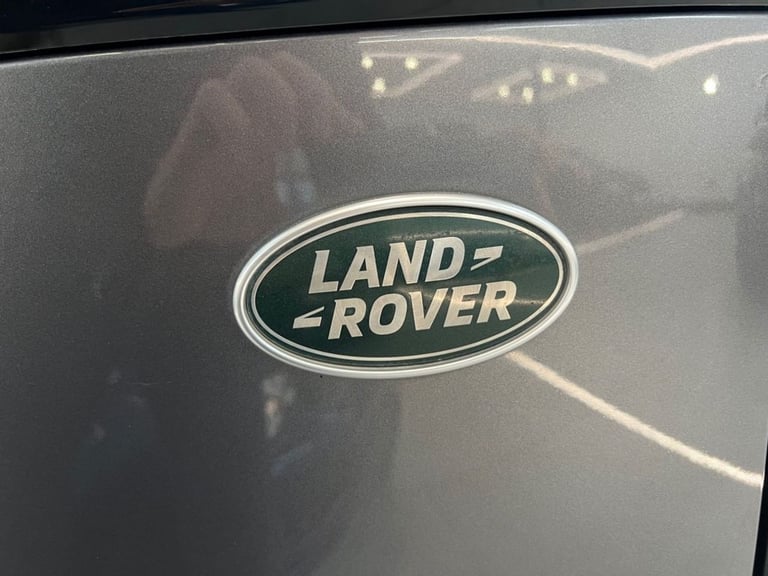 2017 Land Rover Range Rover Velar 3.0 SD6 V6 First Edition SUV 5dr Diesel Auto 4WD Euro 6 (s/s) (...