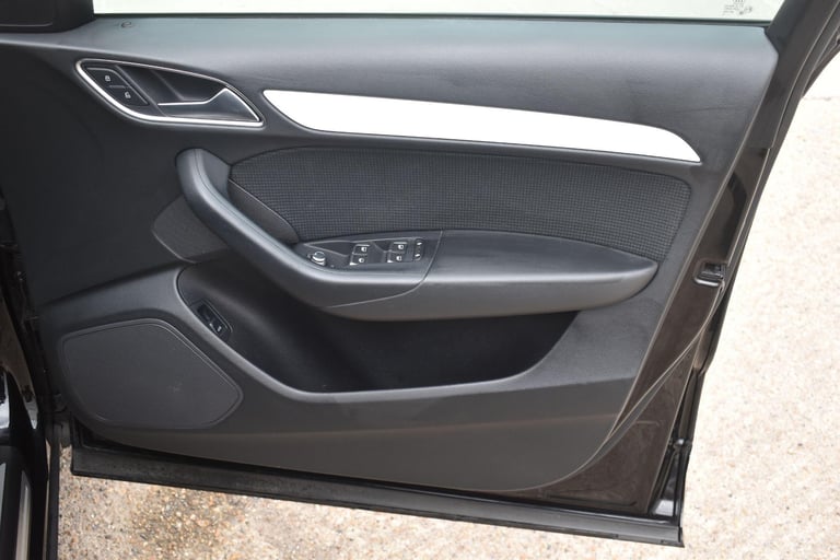 2018 Audi Q3 2.0 TFSI S line Edition S Tronic quattro Euro 6 (s/s) 5dr ESTATE Petrol Automatic