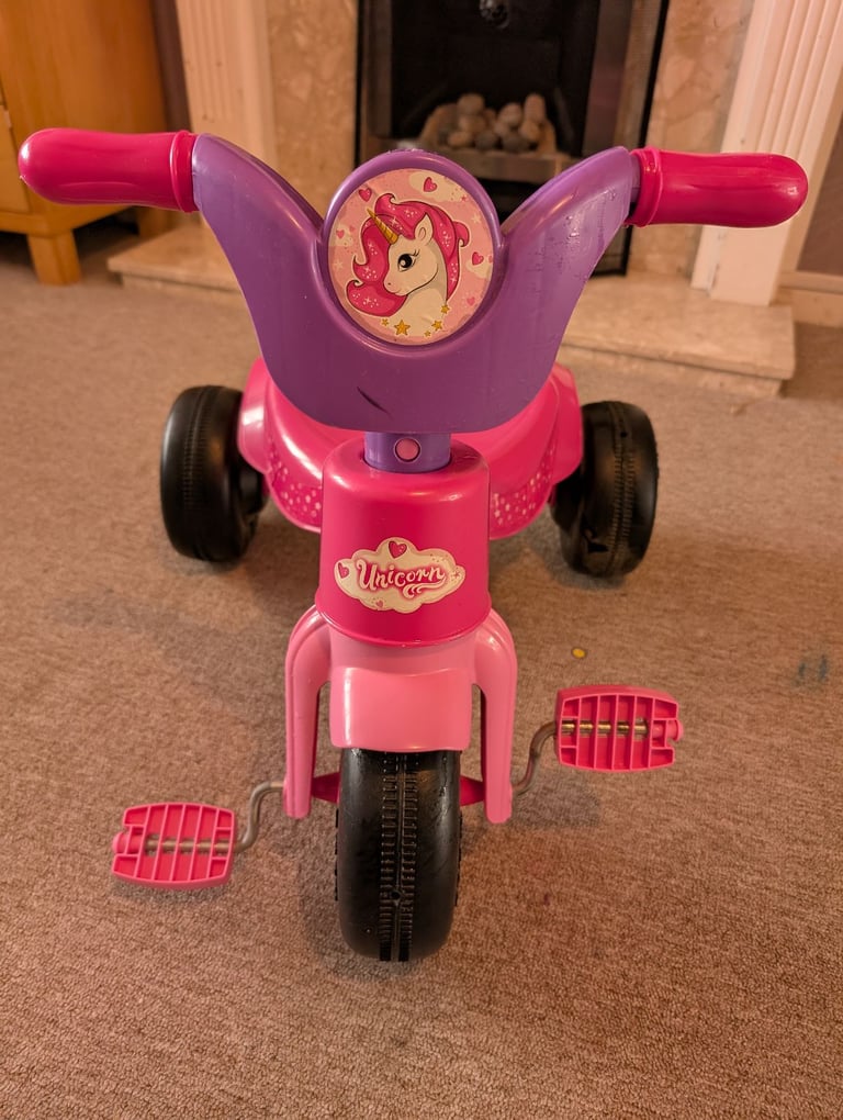 Stylish Baby Girl Pink 1st Unicorn Tricycle 2 To 4 Yrs Like New 