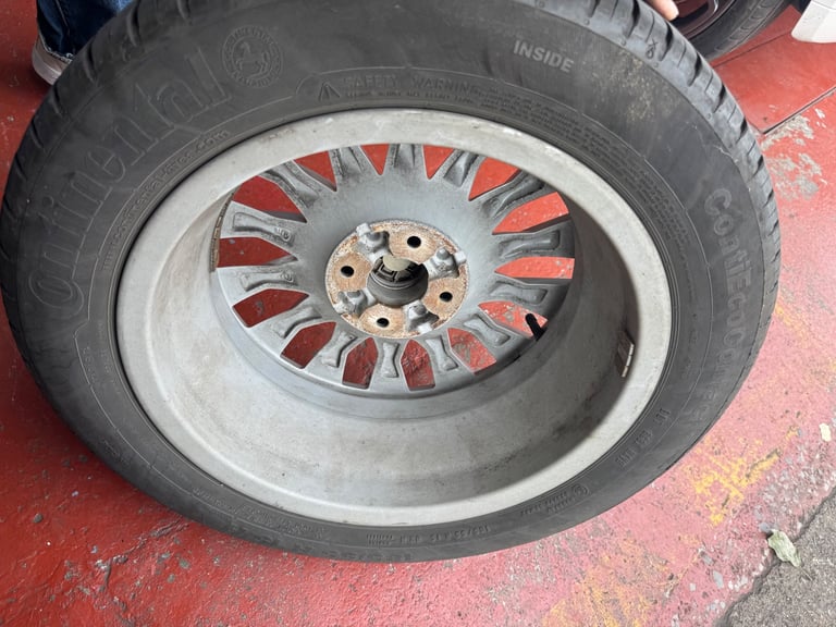 4 x Original Fiat 500 alloys and tyres! 15 inch - Good condition!